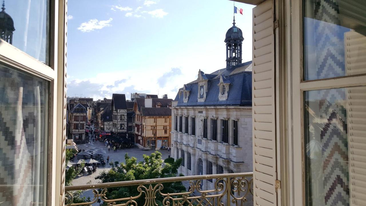 Le Coeur De Troyes - Appartement & Studio Buitenkant foto
